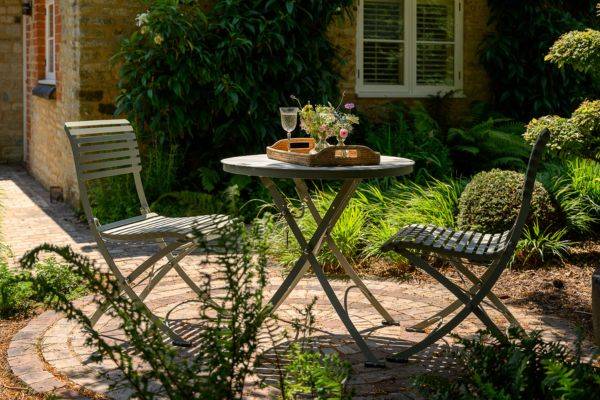 Darsham Green Bistro Table Type B Chairs Content Panel 1